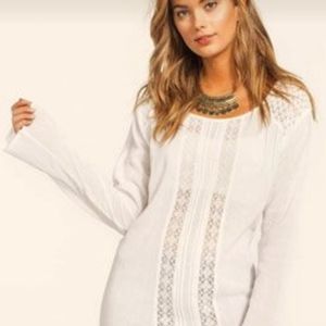 Volcom lightweight top. NWOT.